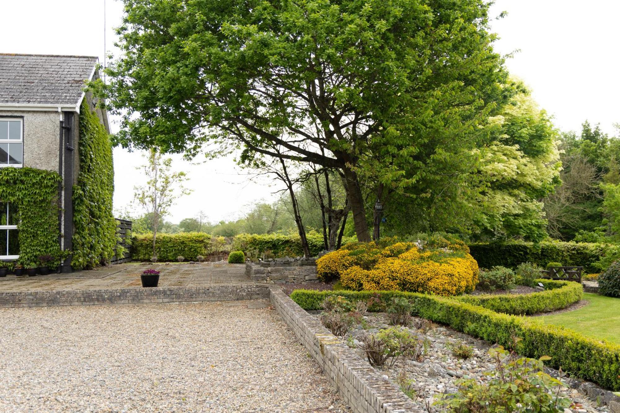 Fitz Of Inch Hotell Stradbally  Exteriör bild