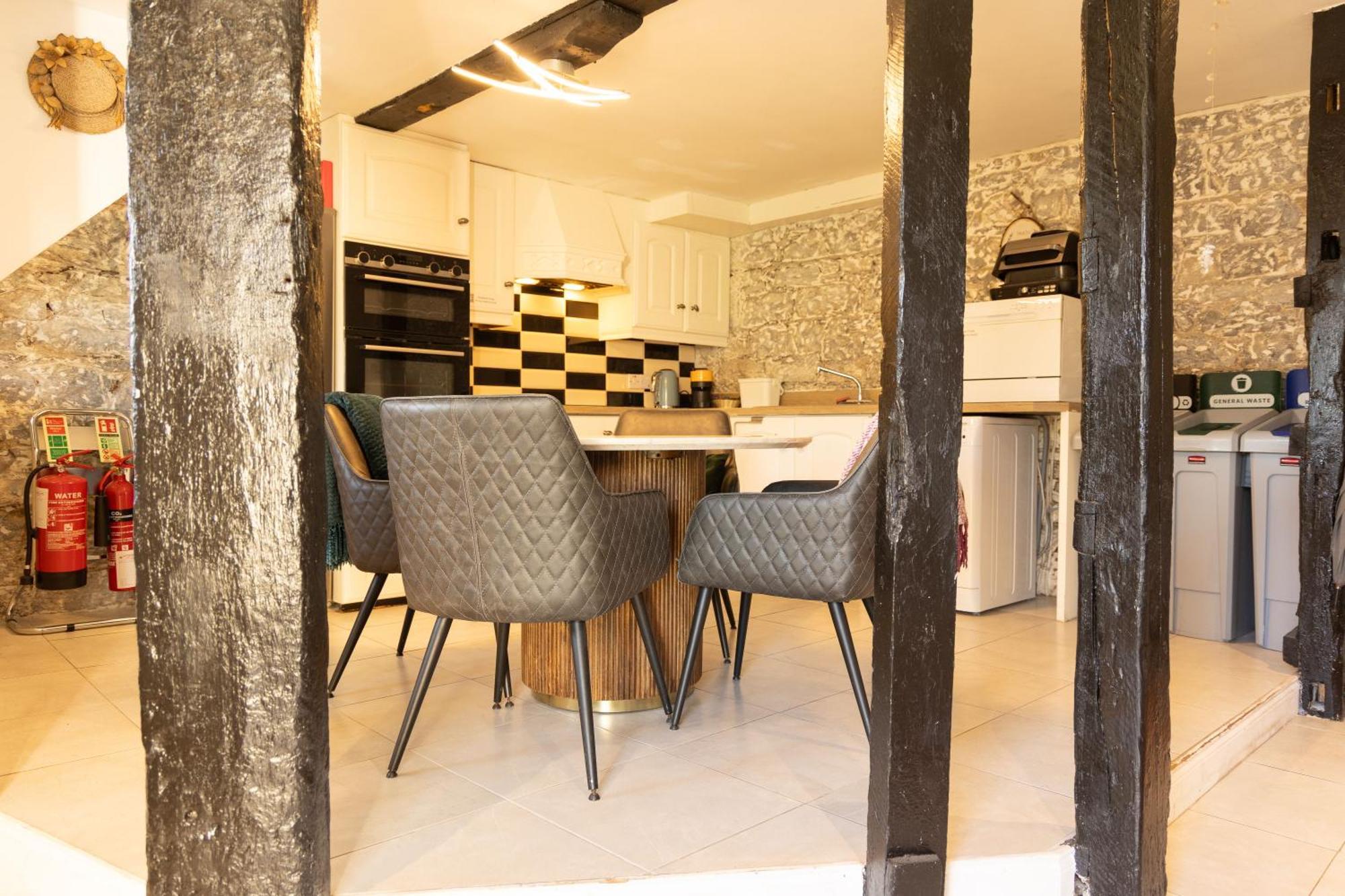 Fitz Of Inch Hotell Stradbally  Exteriör bild